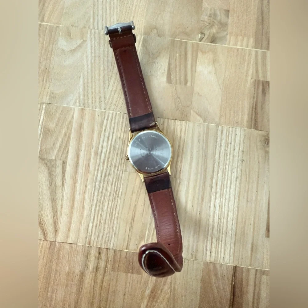 Wittnauer Sherwin Williams gold tone spectrum of excellence watch NEW BATTERY